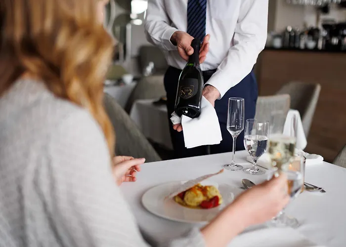 كوساك فندق 4*