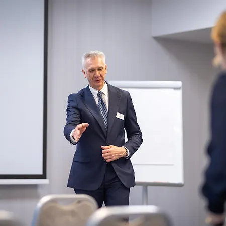 كوساك فندق 4*