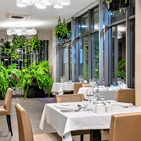 فندق كوساك كراكوفيا